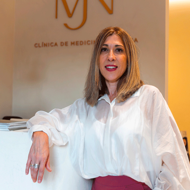 dra-mariajose-nicolas-alba